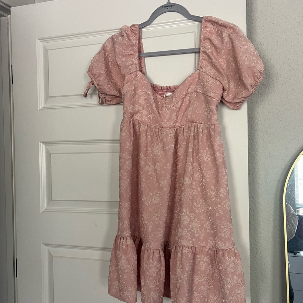 Pants Store Floral Dress! Size Medium!